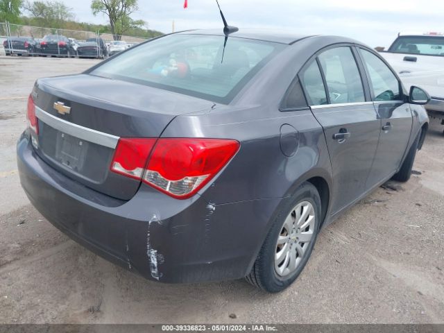 Photo 3 VIN: 1G1PC5SH0B7108787 - CHEVROLET CRUZE 