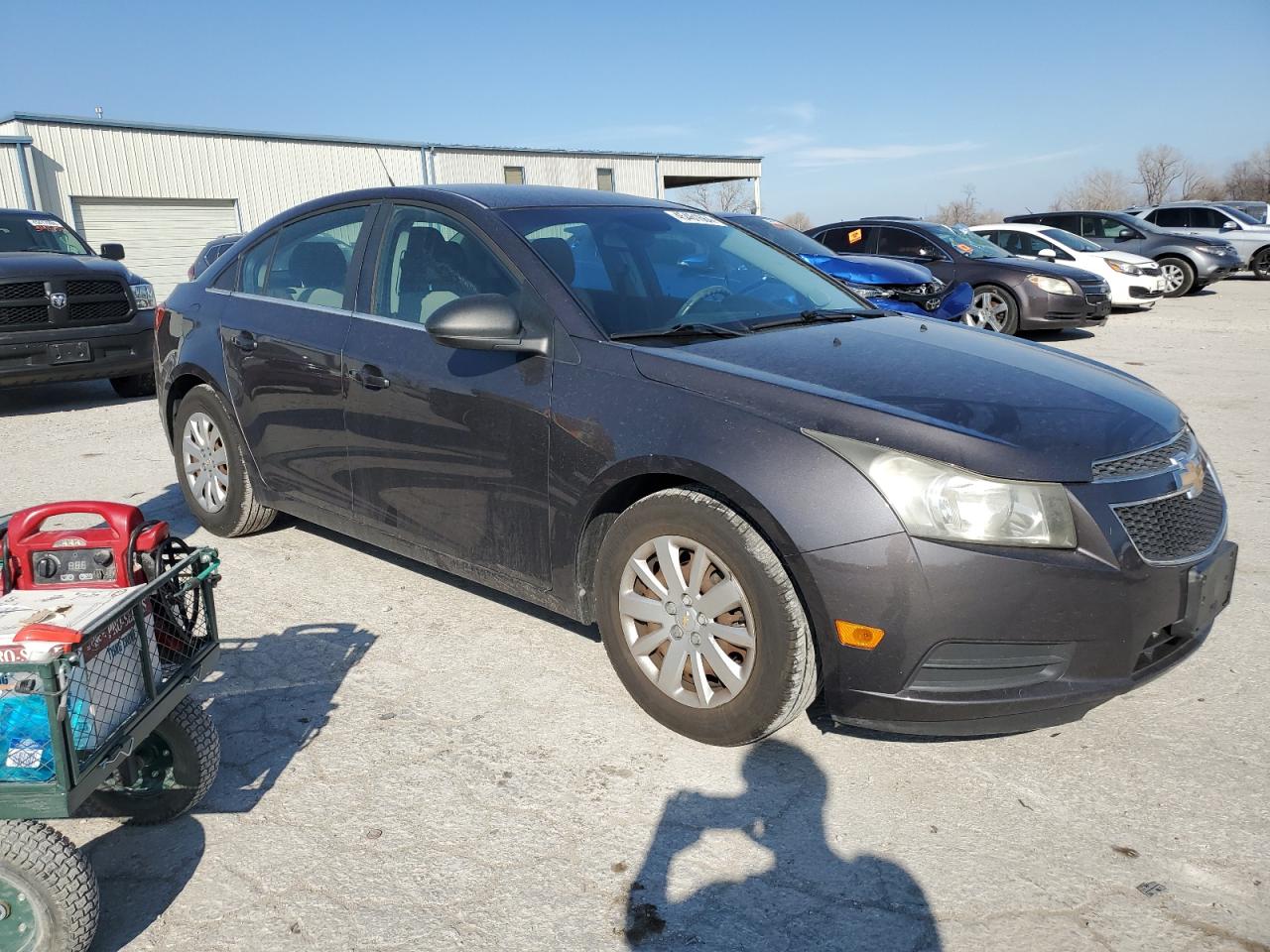 Photo 3 VIN: 1G1PC5SH0B7113049 - CHEVROLET CRUZE 