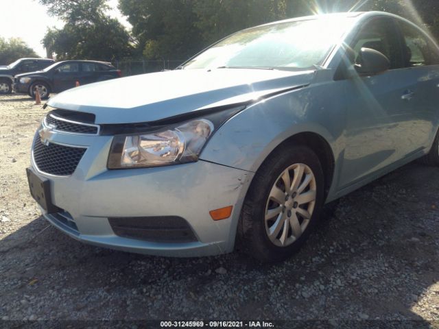 Photo 5 VIN: 1G1PC5SH0B7243378 - CHEVROLET CRUZE 