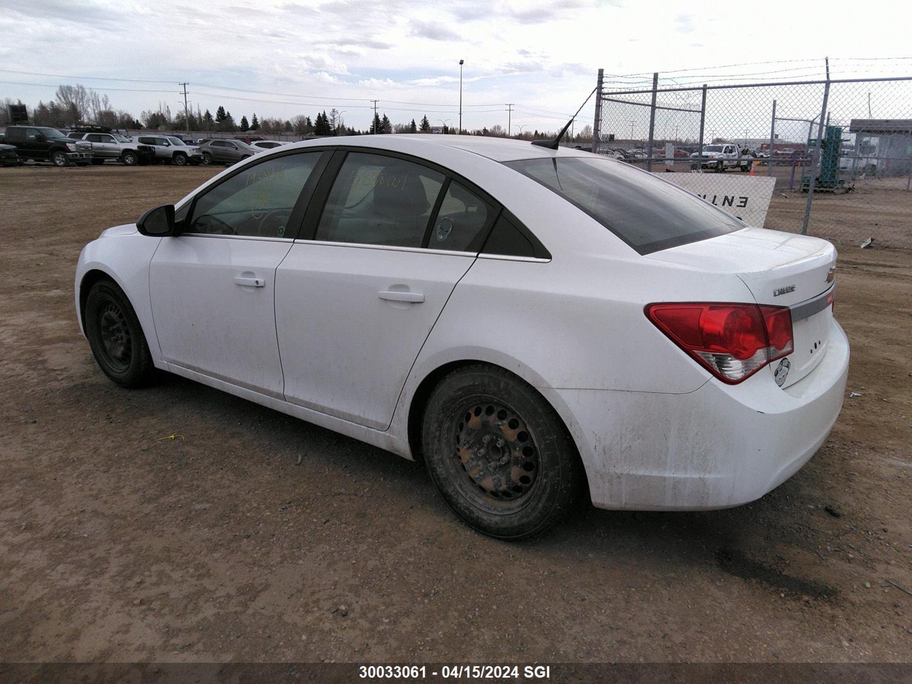 Photo 2 VIN: 1G1PC5SH0C7143458 - CHEVROLET CRUZE 