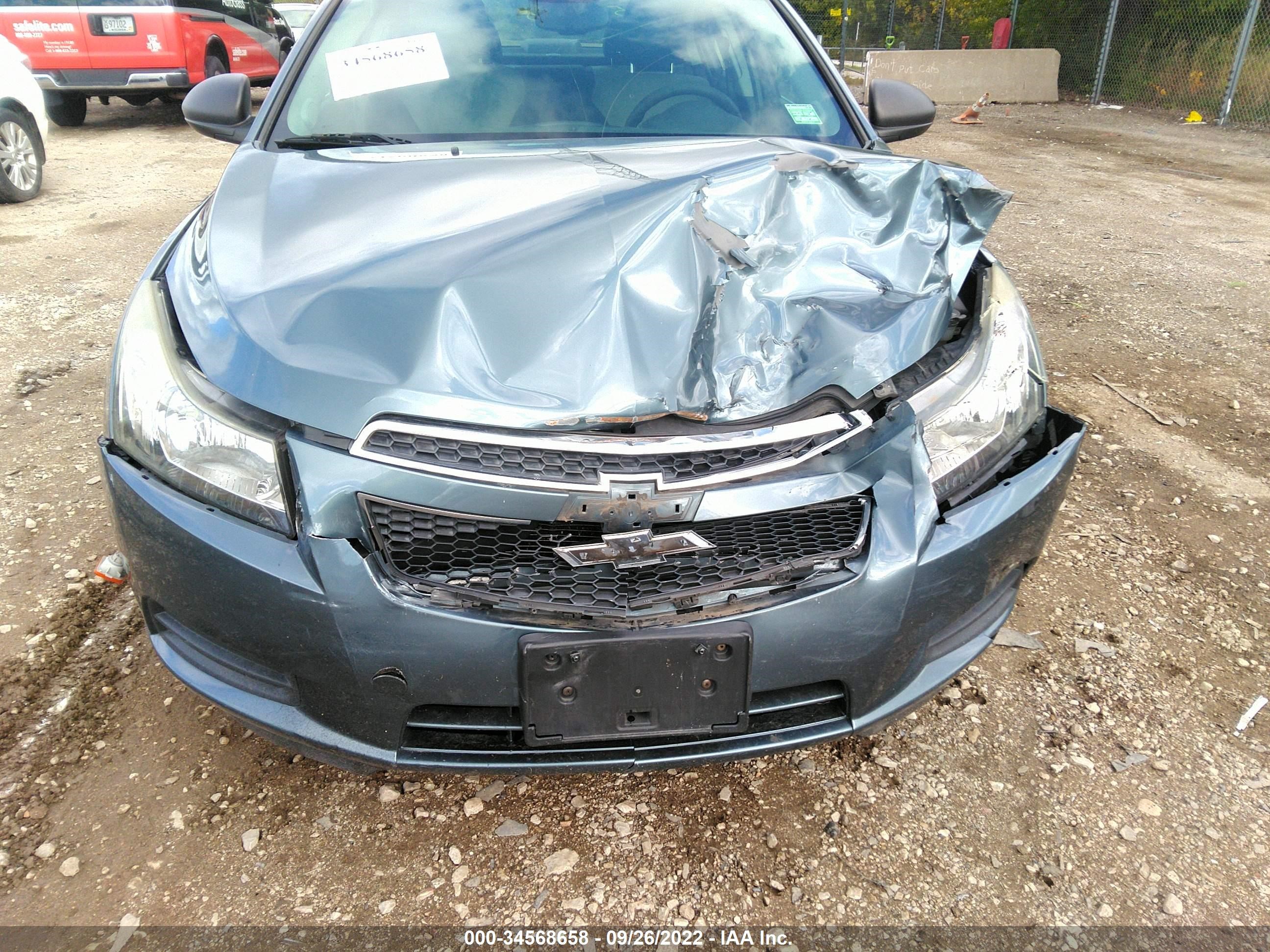 Photo 5 VIN: 1G1PC5SH0C7369841 - CHEVROLET CRUZE 