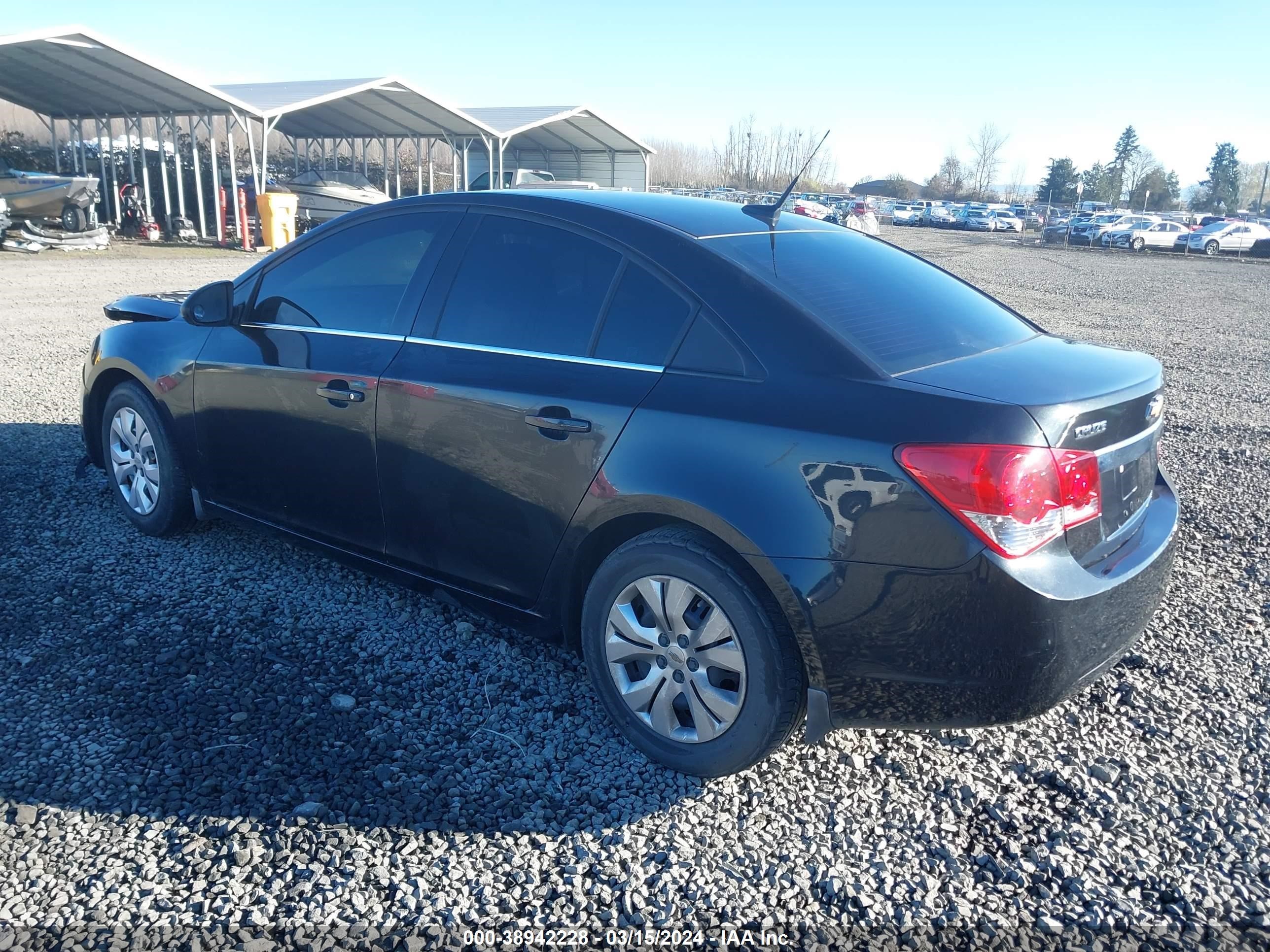 Photo 2 VIN: 1G1PC5SH0C7408850 - CHEVROLET CRUZE 