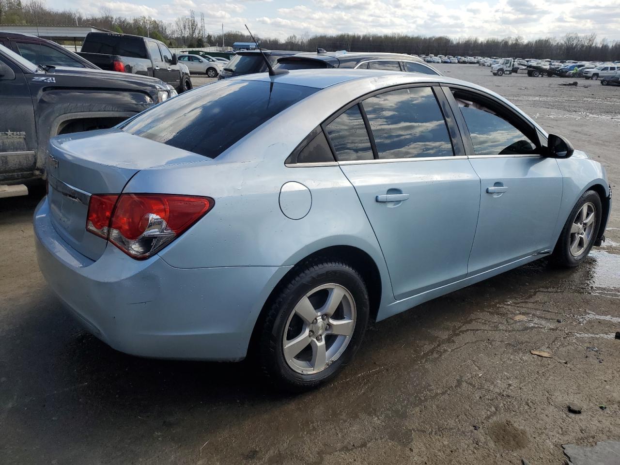 Photo 2 VIN: 1G1PC5SH1B7275854 - CHEVROLET CRUZE 