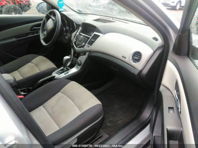 Photo 4 VIN: 1G1PC5SH1C7318350 - CHEVROLET CRUZE 