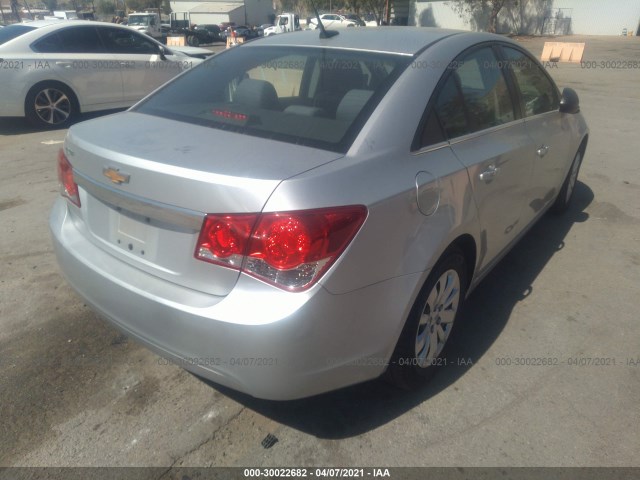 Photo 3 VIN: 1G1PC5SH2B7107737 - CHEVROLET CRUZE 