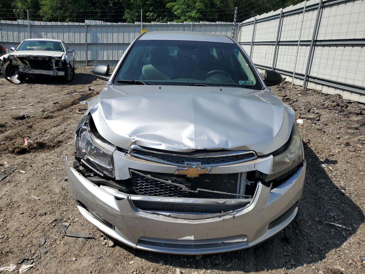 Photo 4 VIN: 1G1PC5SH2B7122206 - CHEVROLET CRUZE 