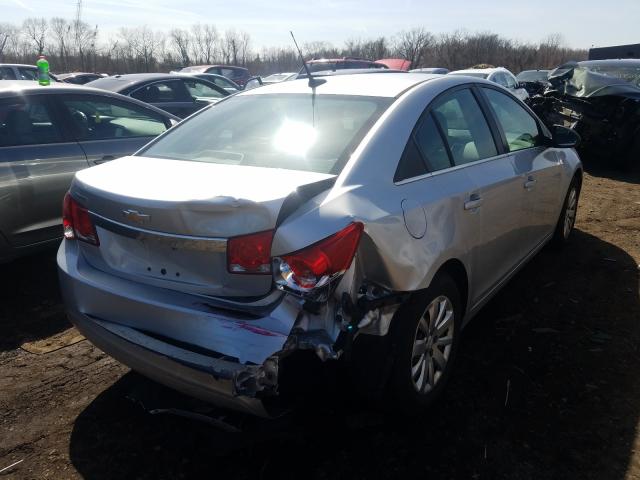 Photo 3 VIN: 1G1PC5SH2B7188657 - CHEVROLET CRUZE 