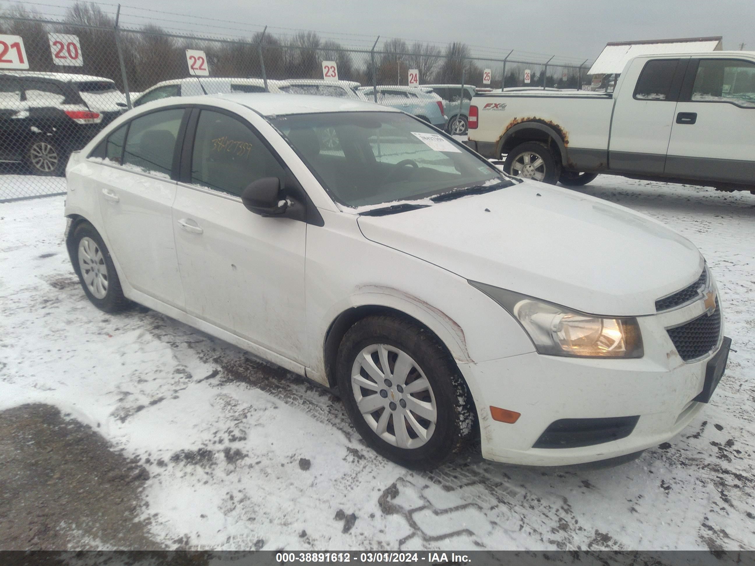 Photo 1 VIN: 1G1PC5SH2B7235282 - CHEVROLET CRUZE 