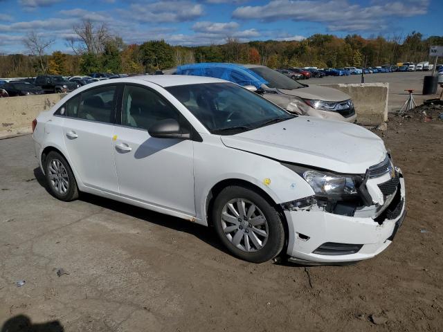 Photo 3 VIN: 1G1PC5SH2B7266516 - CHEVROLET CRUZE LS 