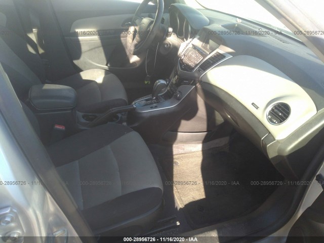 Photo 4 VIN: 1G1PC5SH2C7302707 - CHEVROLET CRUZE 