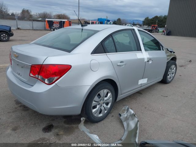 Photo 3 VIN: 1G1PC5SH2C7391808 - CHEVROLET CRUZE 