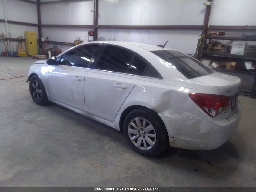 Photo 2 VIN: 1G1PC5SH3B7268002 - CHEVROLET CRUZE 