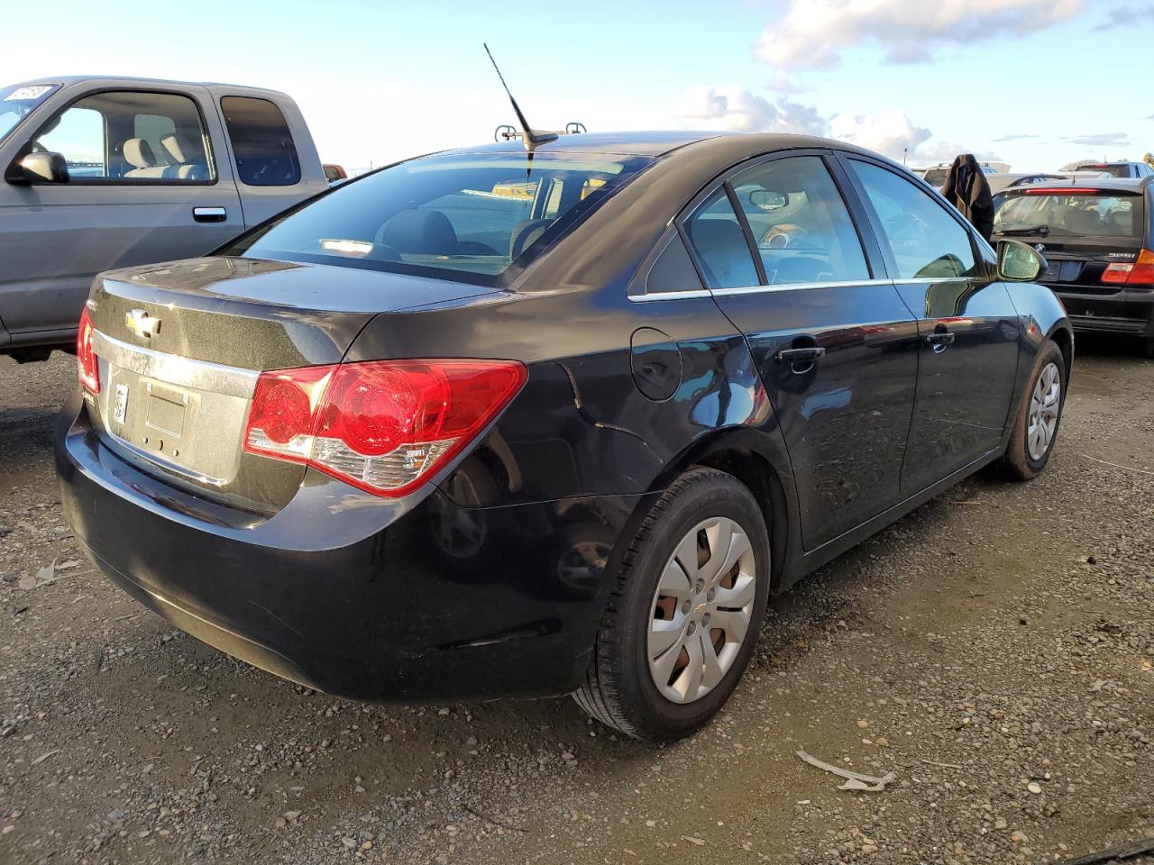 Photo 2 VIN: 1G1PC5SH3C7130249 - CHEVROLET CRUZE 