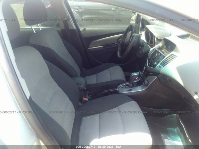 Photo 4 VIN: 1G1PC5SH3C7225653 - CHEVROLET CRUZE 