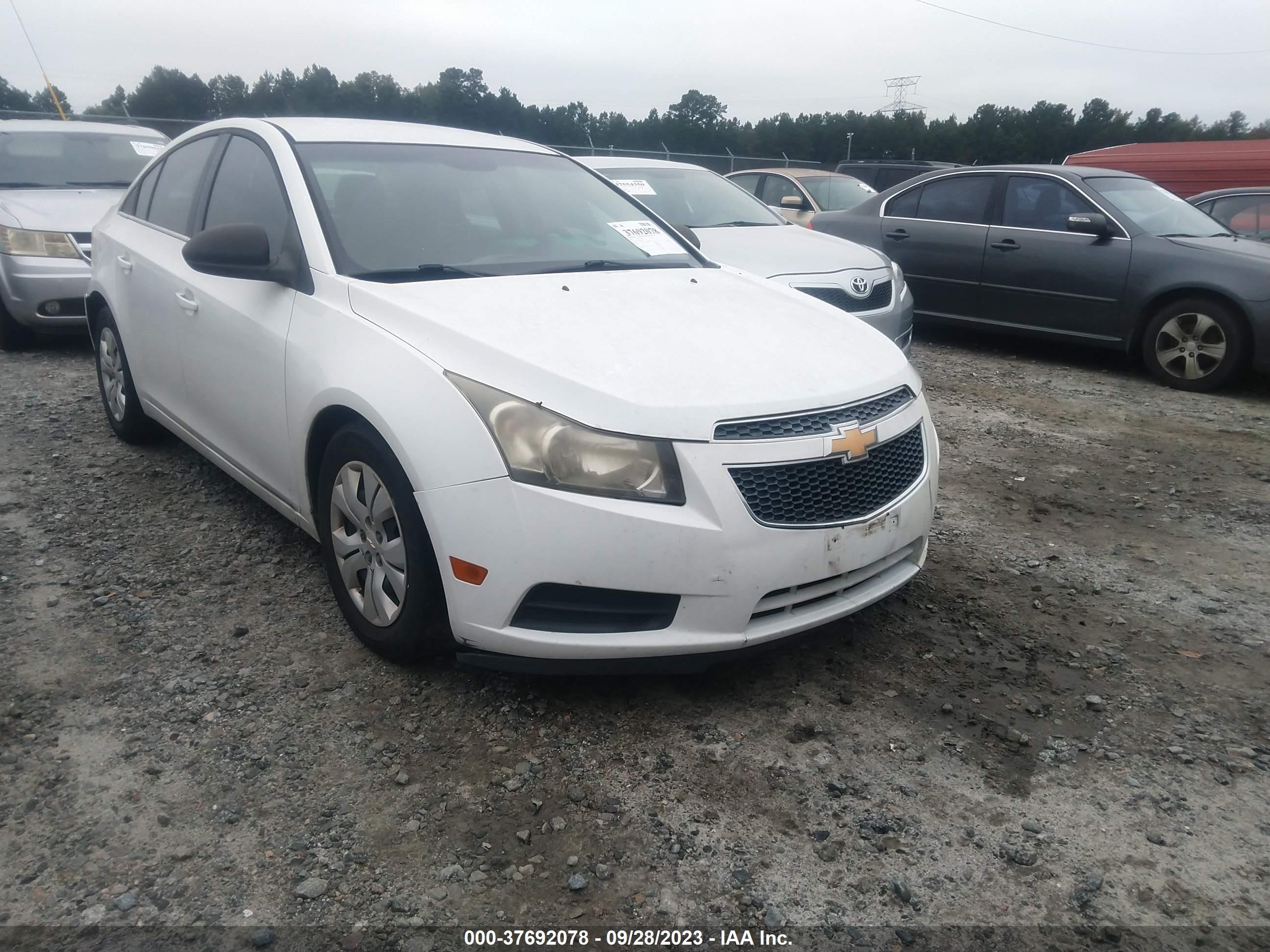 Photo 0 VIN: 1G1PC5SH3C7268826 - CHEVROLET CRUZE 