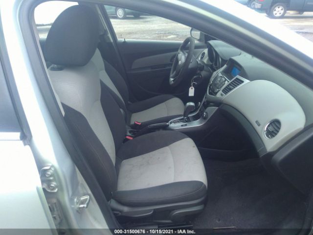 Photo 4 VIN: 1G1PC5SH4B7103978 - CHEVROLET CRUZE 