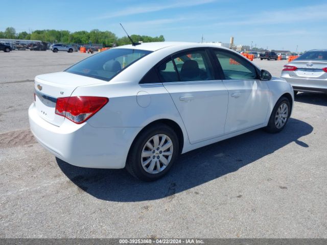 Photo 3 VIN: 1G1PC5SH4B7124376 - CHEVROLET CRUZE 