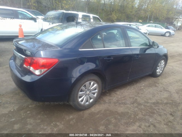 Photo 3 VIN: 1G1PC5SH4B7143381 - CHEVROLET CRUZE 