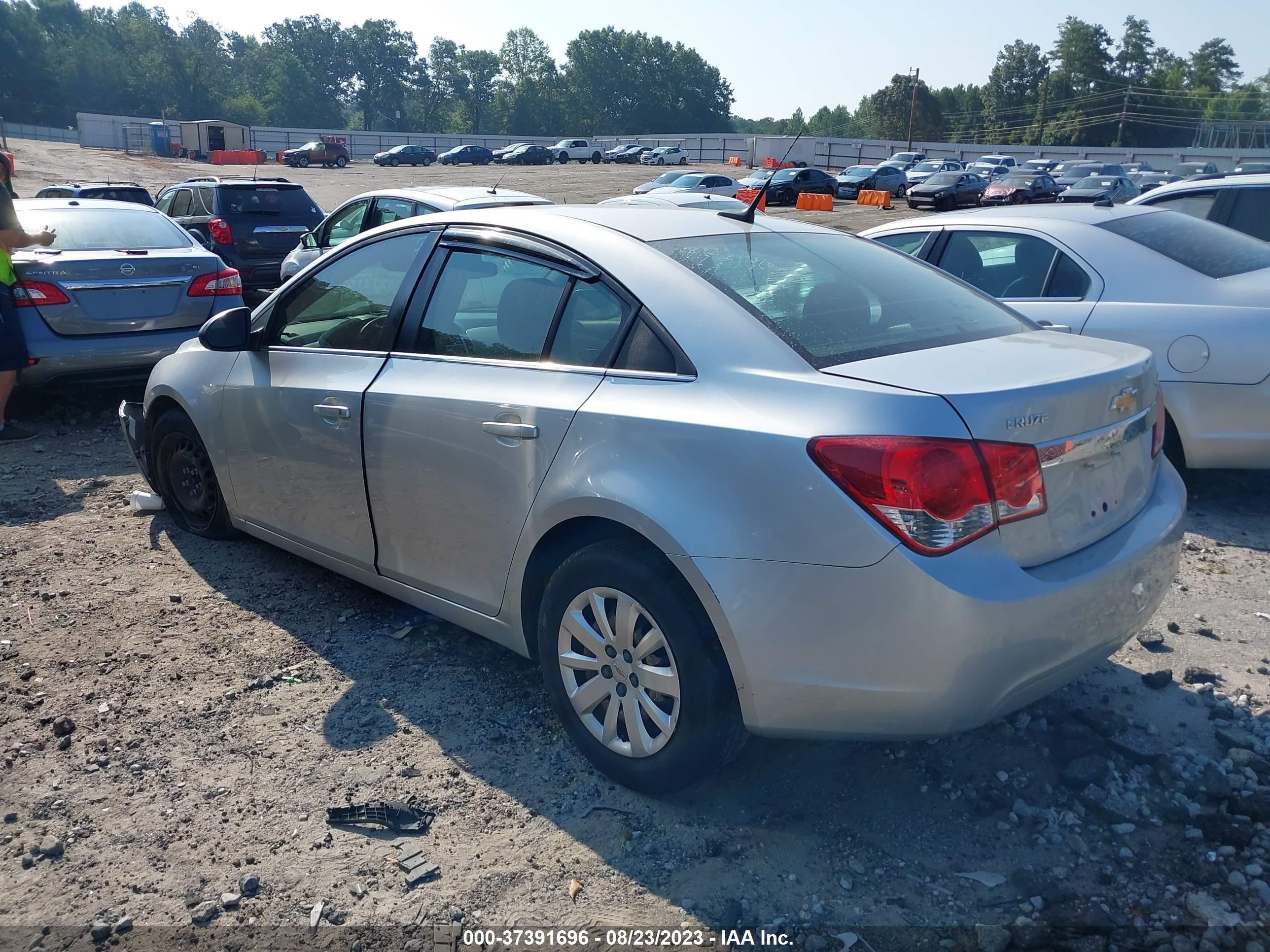 Photo 2 VIN: 1G1PC5SH4B7216233 - CHEVROLET CRUZE 