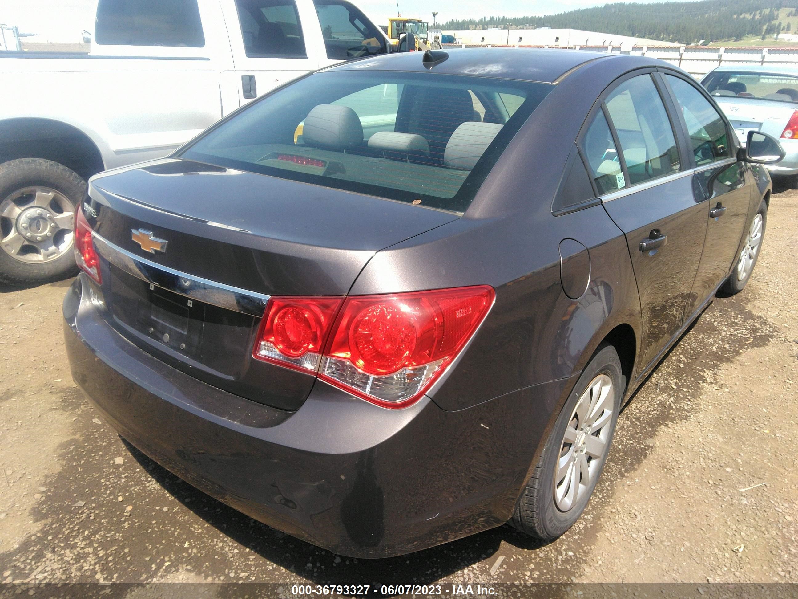 Photo 4 VIN: 1G1PC5SH4B7252942 - CHEVROLET CRUZE 