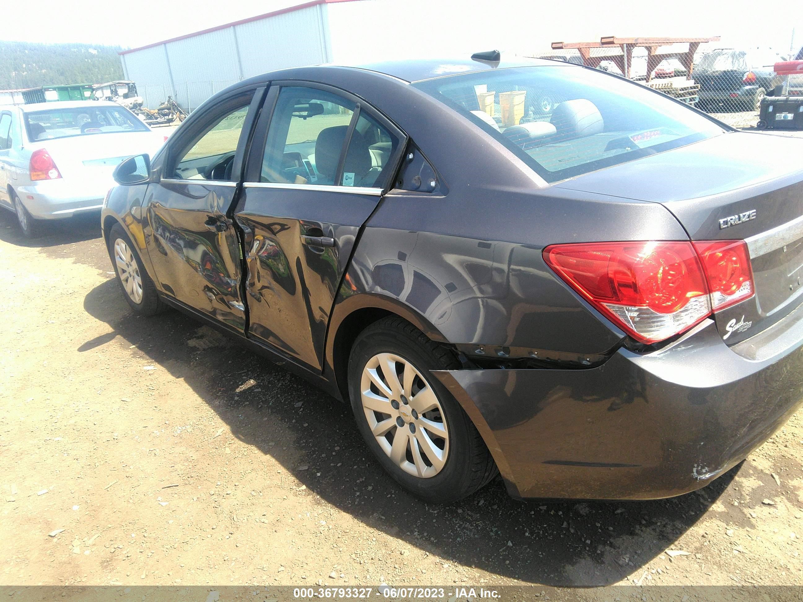 Photo 6 VIN: 1G1PC5SH4B7252942 - CHEVROLET CRUZE 