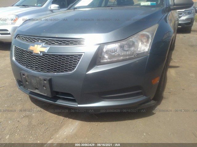 Photo 5 VIN: 1G1PC5SH4C7310615 - CHEVROLET CRUZE 