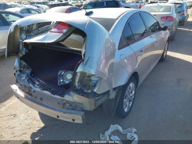 Photo 3 VIN: 1G1PC5SH4G7209256 - CHEVROLET CRUZE LIMITED 