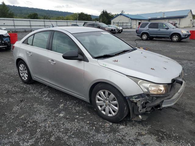 Photo 3 VIN: 1G1PC5SH5B7209744 - CHEVROLET CRUZE LS 