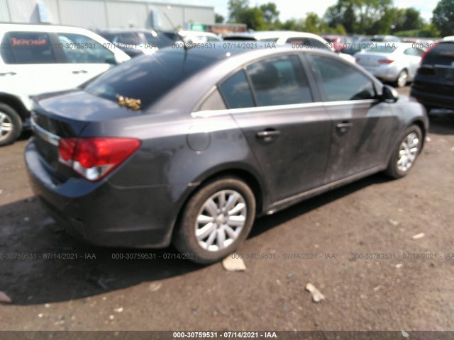 Photo 3 VIN: 1G1PC5SH5B7223935 - CHEVROLET CRUZE 