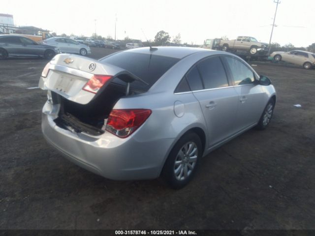 Photo 3 VIN: 1G1PC5SH6B7106946 - CHEVROLET CRUZE 