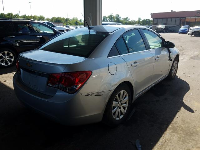 Photo 3 VIN: 1G1PC5SH6B7146234 - CHEVROLET CRUZE LS 