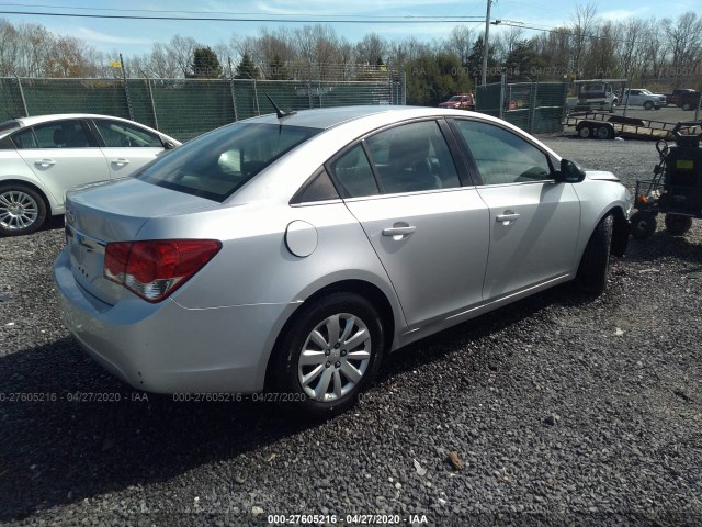 Photo 3 VIN: 1G1PC5SH6B7160098 - CHEVROLET CRUZE 