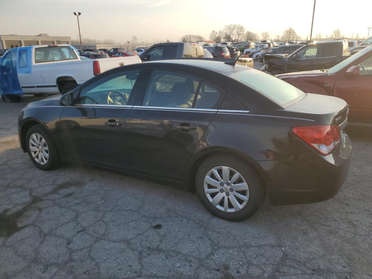 Photo 1 VIN: 1G1PC5SH6B7302529 - CHEVROLET CRUZE 