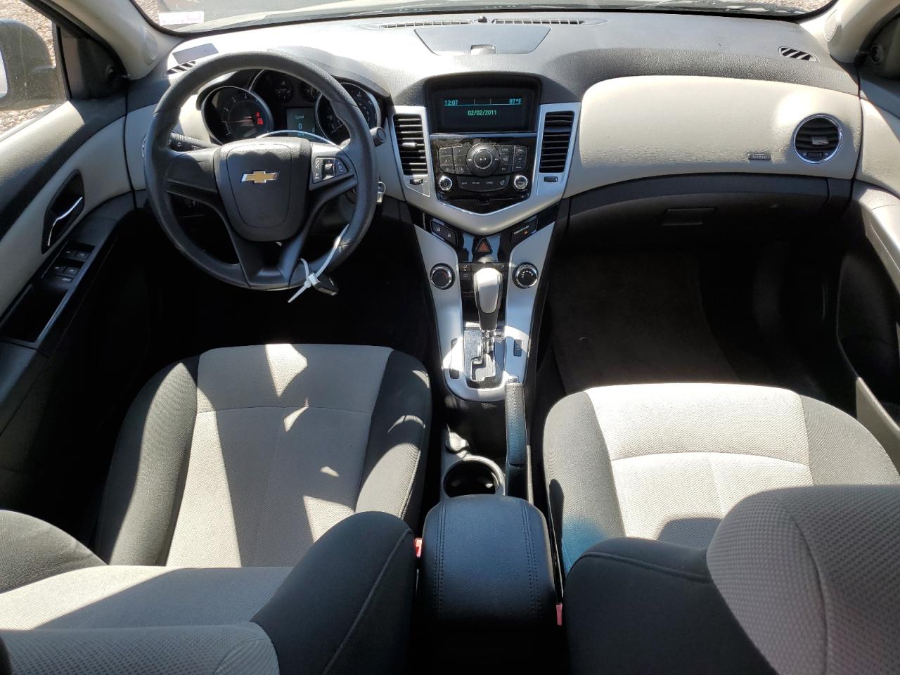 Photo 7 VIN: 1G1PC5SH7B7115820 - CHEVROLET CRUZE 