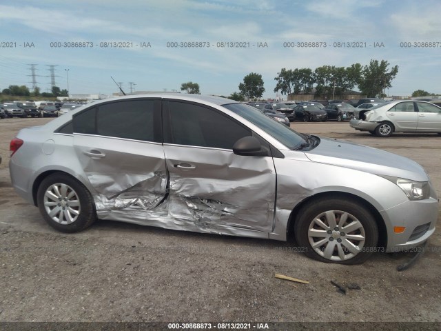 Photo 5 VIN: 1G1PC5SH7B7292657 - CHEVROLET CRUZE 