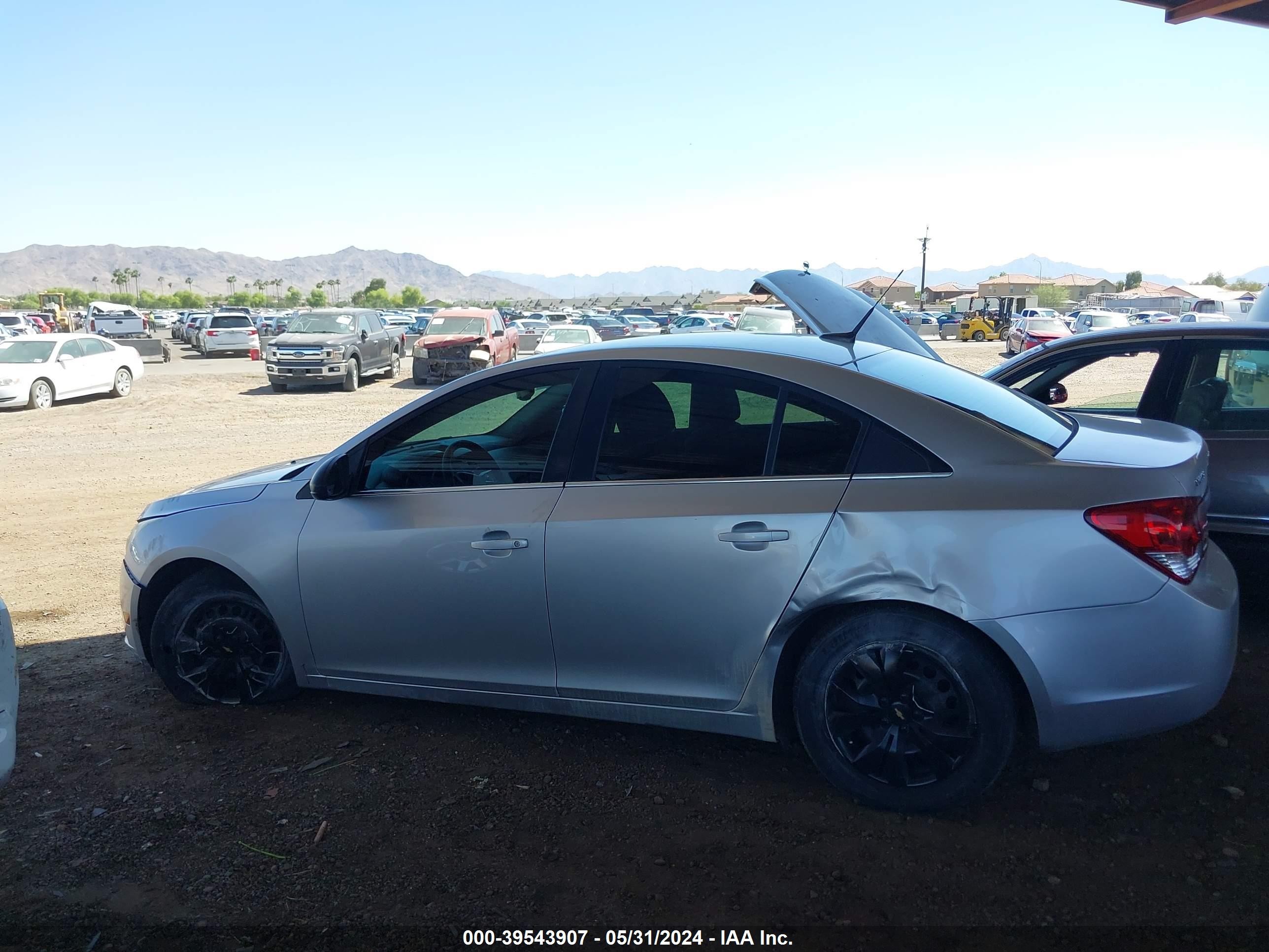 Photo 13 VIN: 1G1PC5SH7C7184735 - CHEVROLET CRUZE 