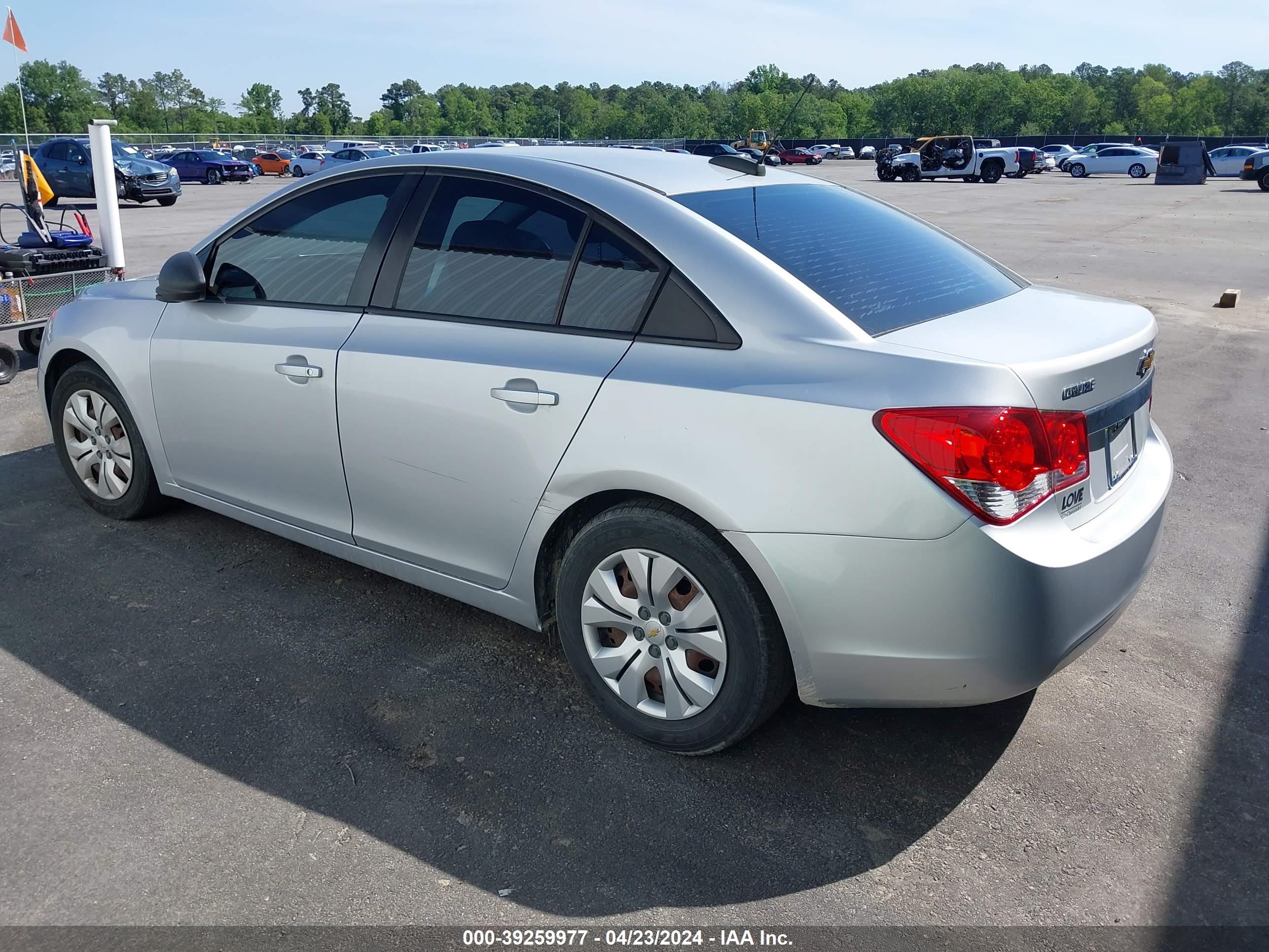 Photo 2 VIN: 1G1PC5SH7G7216850 - CHEVROLET CRUZE 