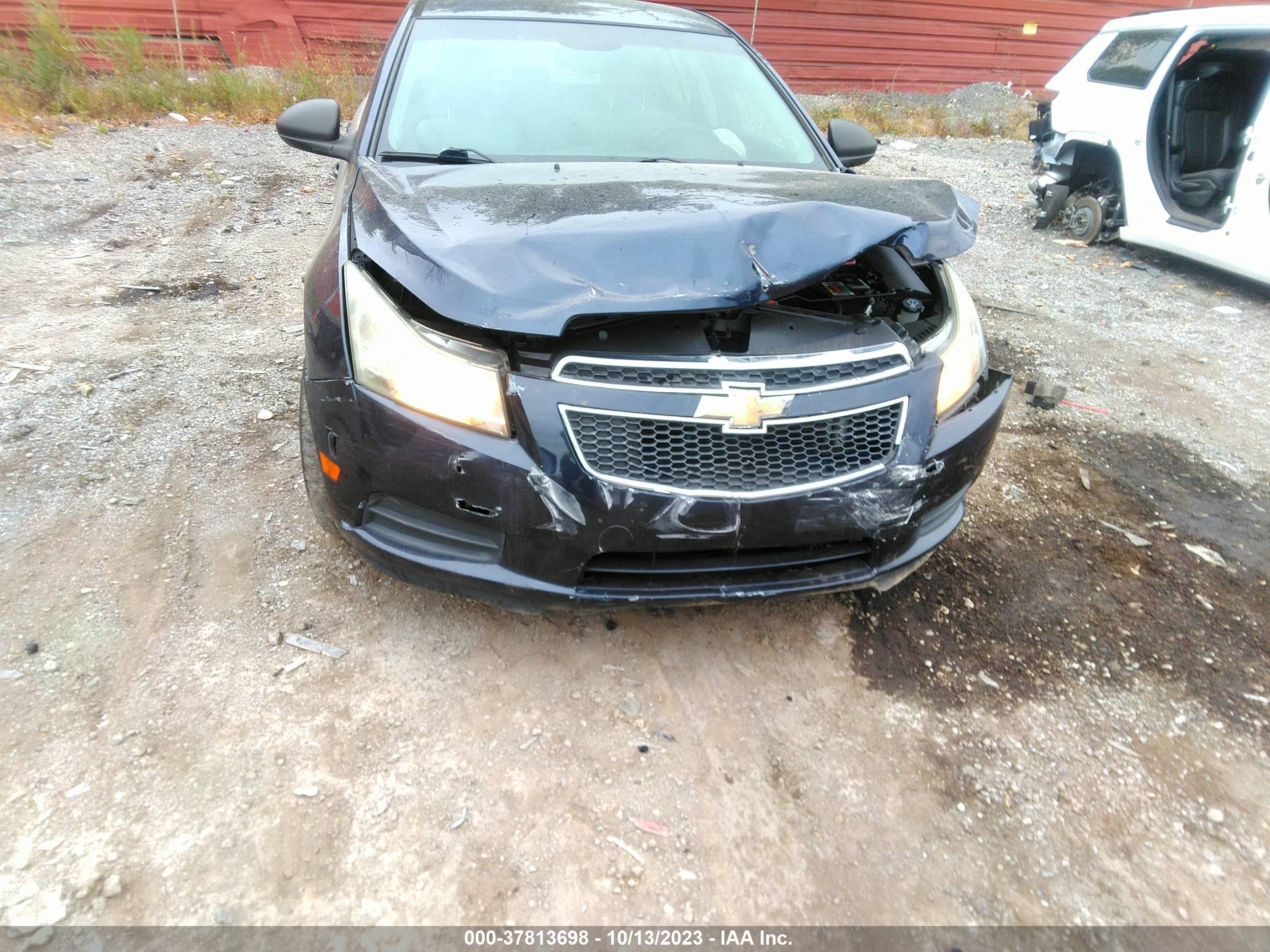 Photo 5 VIN: 1G1PC5SH8B7124607 - CHEVROLET CRUZE 