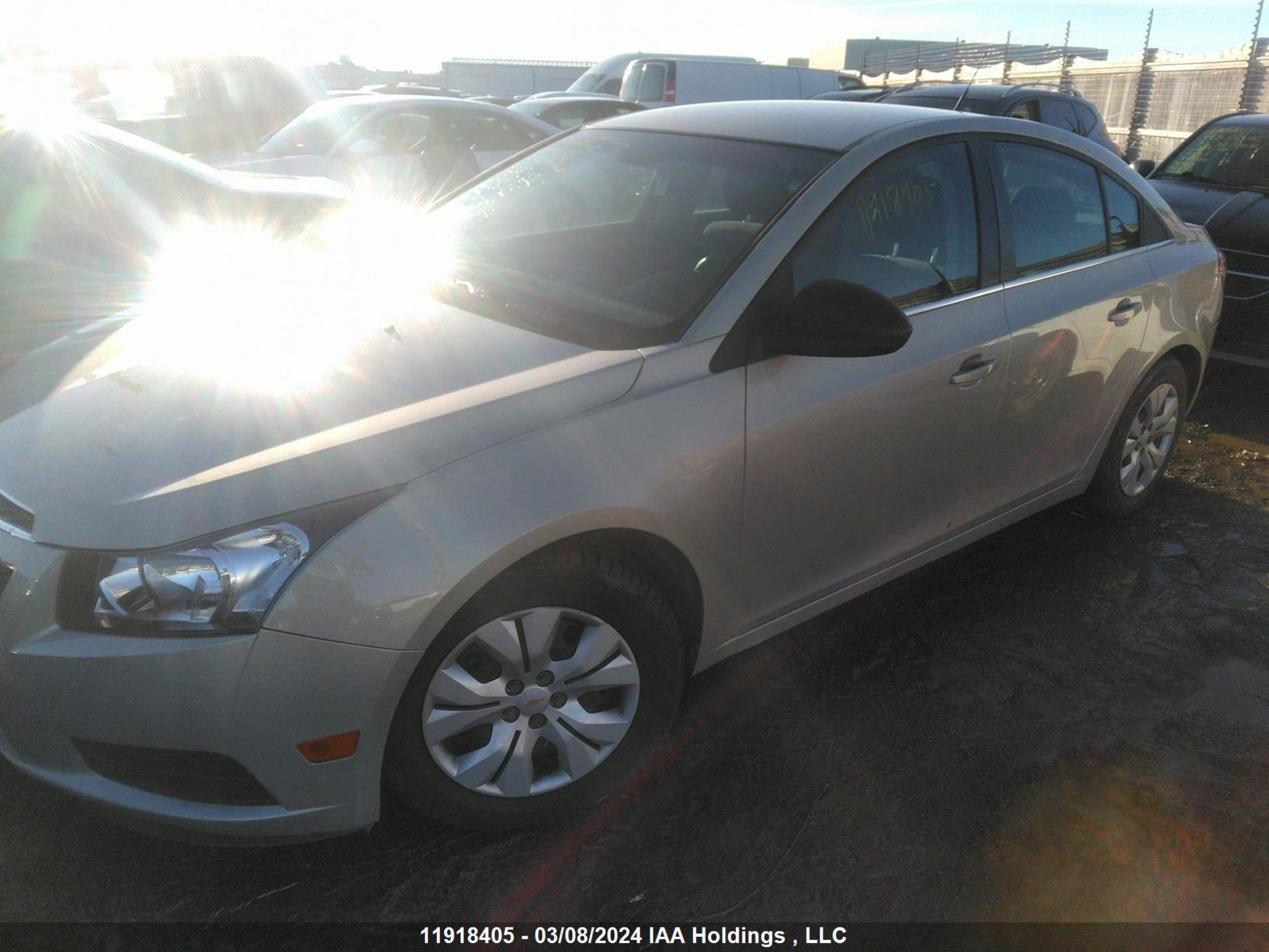 Photo 1 VIN: 1G1PC5SH8C7126102 - CHEVROLET CRUZE 