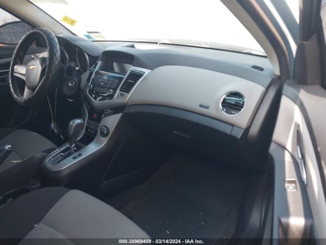 Photo 4 VIN: 1G1PC5SH8C7282088 - CHEVROLET CRUZE 