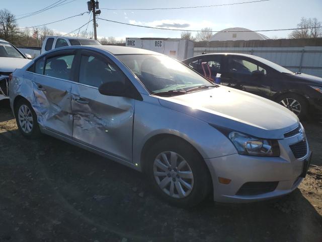 Photo 3 VIN: 1G1PC5SH9B7153601 - CHEVROLET CRUZE LS 