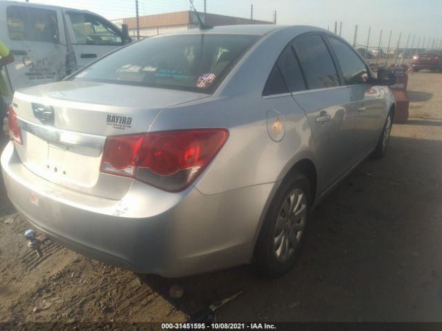 Photo 3 VIN: 1G1PC5SH9B7287928 - CHEVROLET CRUZE 