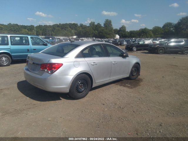 Photo 3 VIN: 1G1PC5SH9C7335719 - CHEVROLET CRUZE 