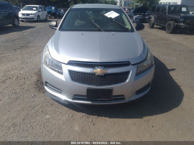 Photo 5 VIN: 1G1PC5SH9C7335719 - CHEVROLET CRUZE 