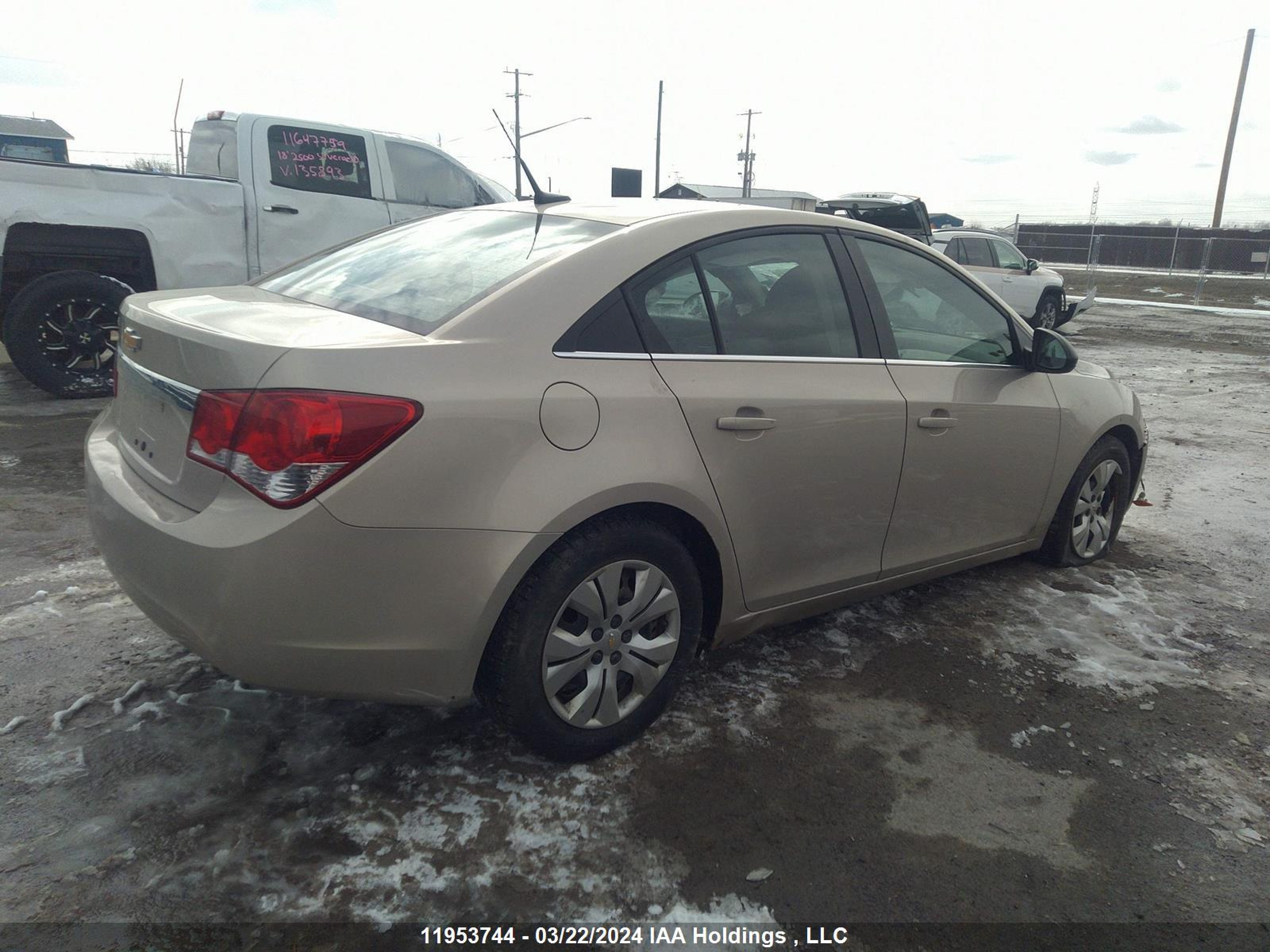 Photo 3 VIN: 1G1PC5SHXC7318220 - CHEVROLET CRUZE 