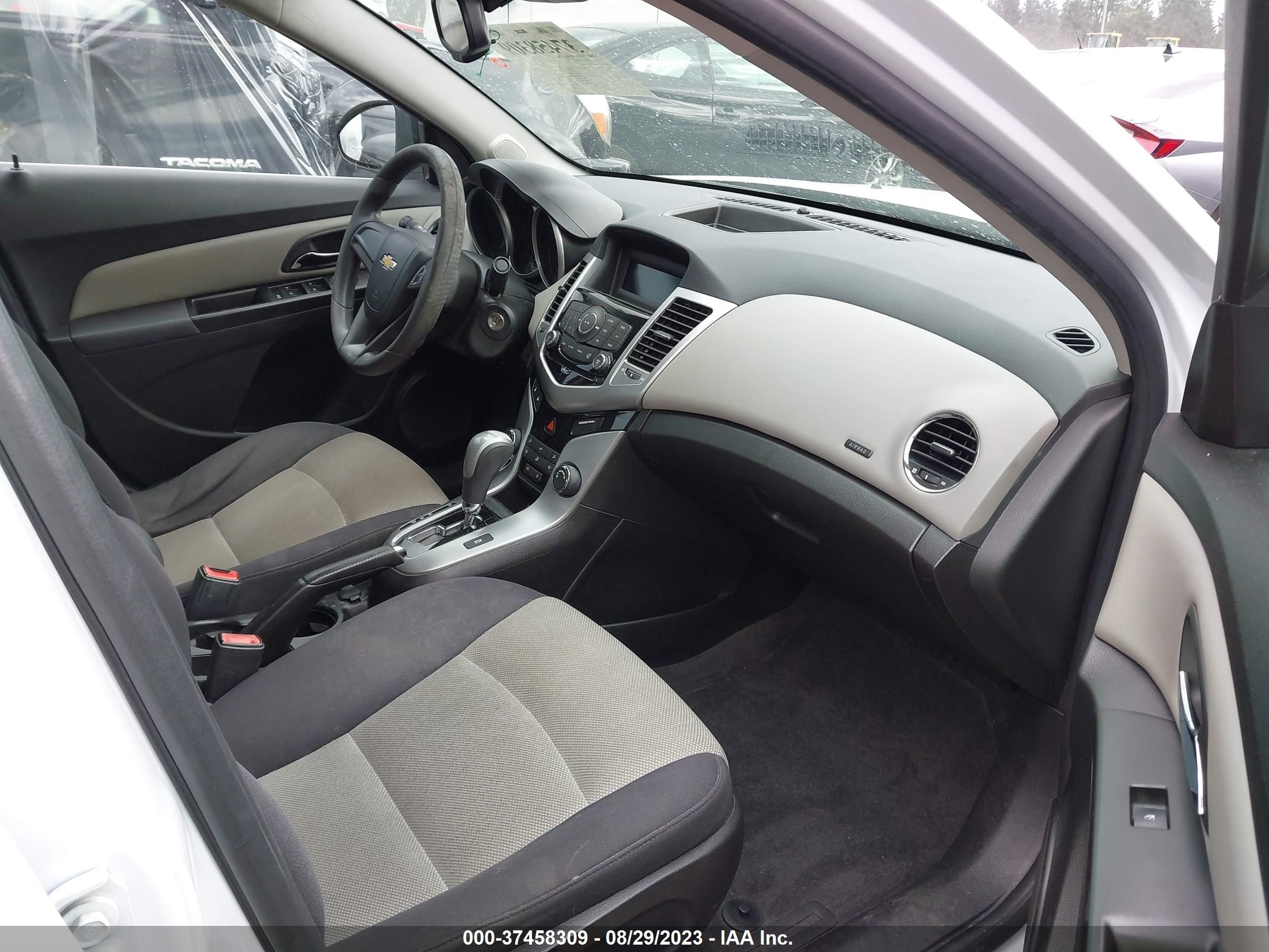 Photo 4 VIN: 1G1PC5SHXC7355493 - CHEVROLET CRUZE 