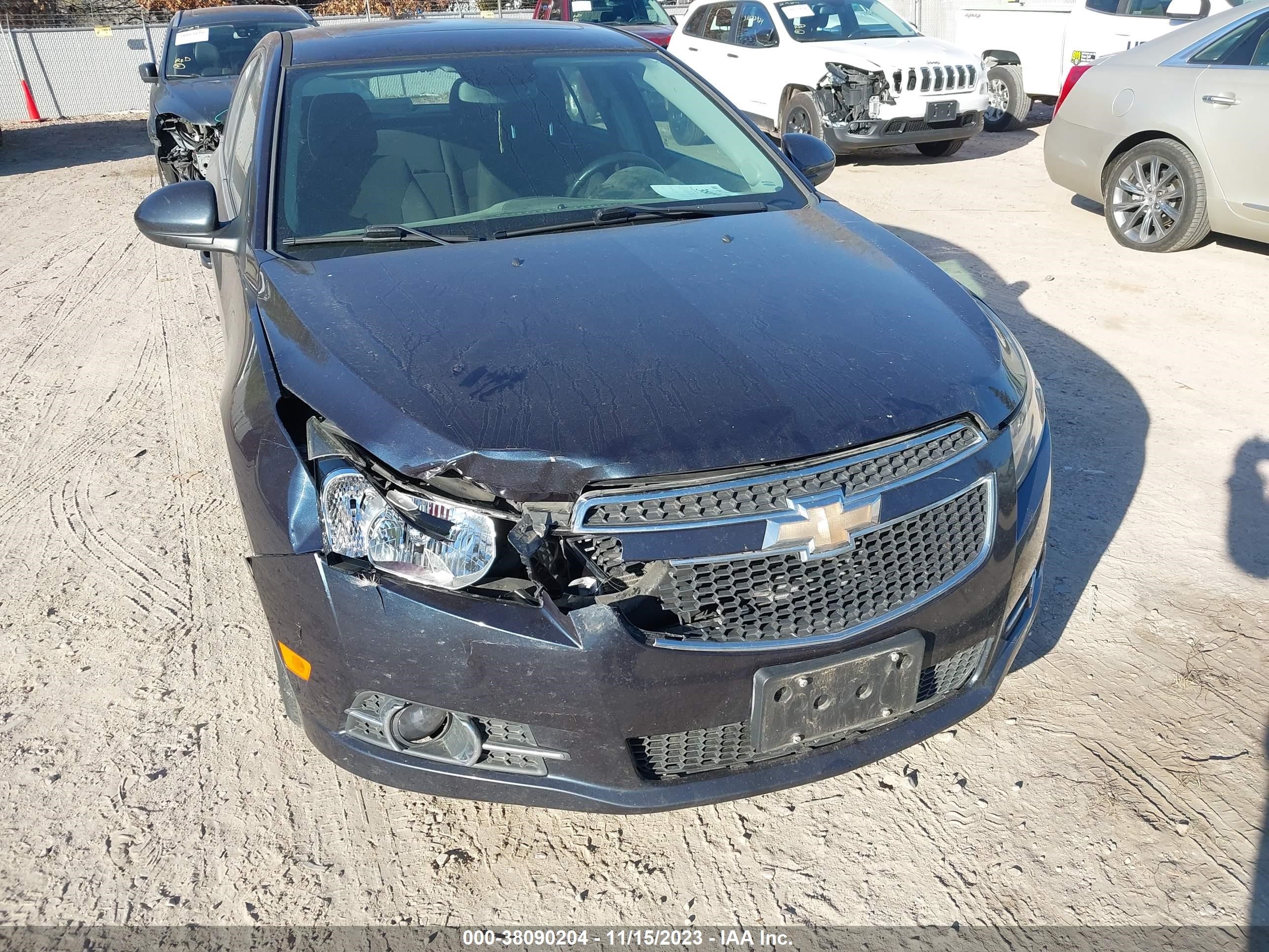 Photo 5 VIN: 1G1PD5SBXE7174504 - CHEVROLET CRUZE 