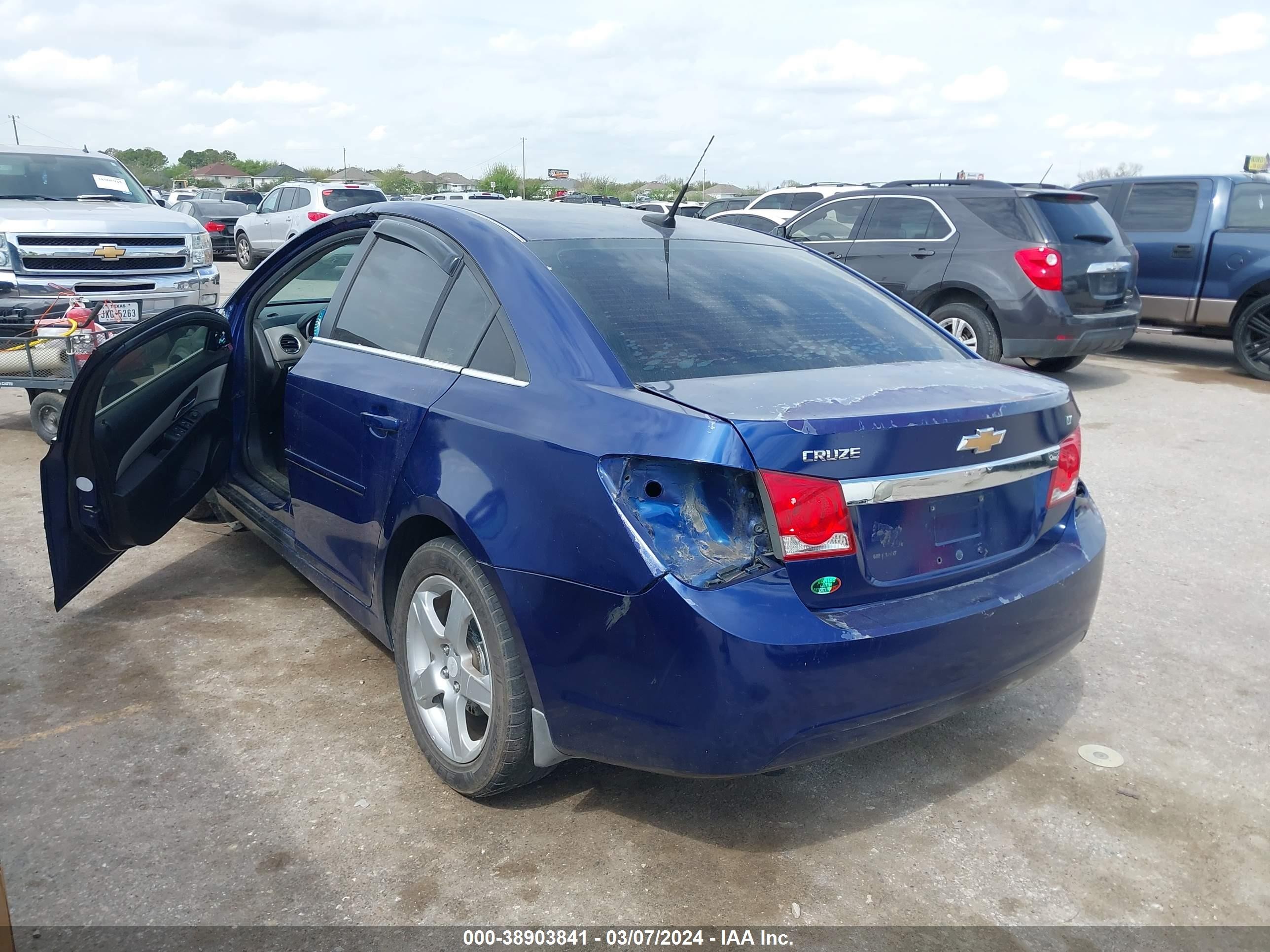 Photo 2 VIN: 1G1PD5SH1C7167166 - CHEVROLET CRUZE 