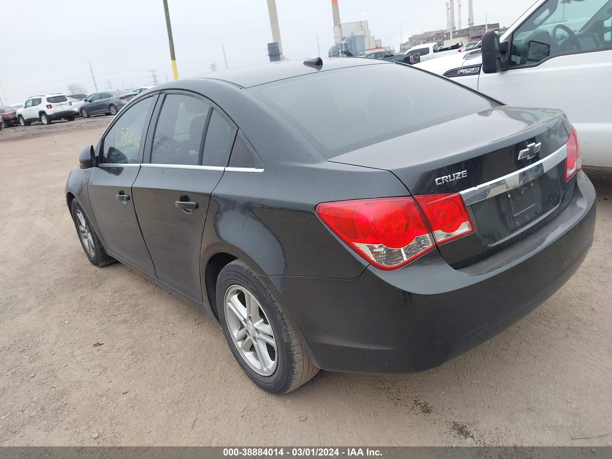 Photo 2 VIN: 1G1PD5SH3B7180645 - CHEVROLET CRUZE 