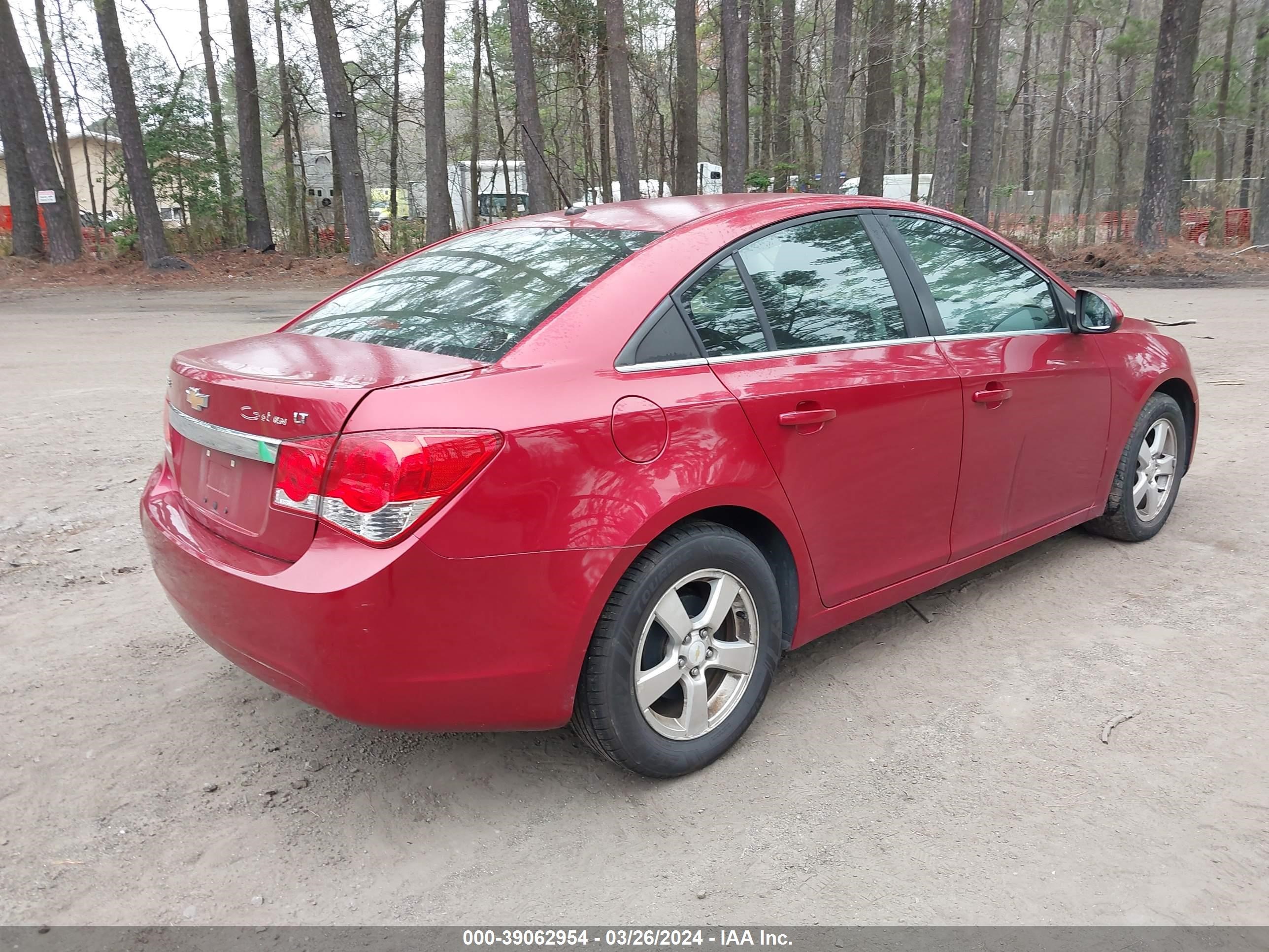 Photo 3 VIN: 1G1PE5S90B7249720 - CHEVROLET CRUZE 